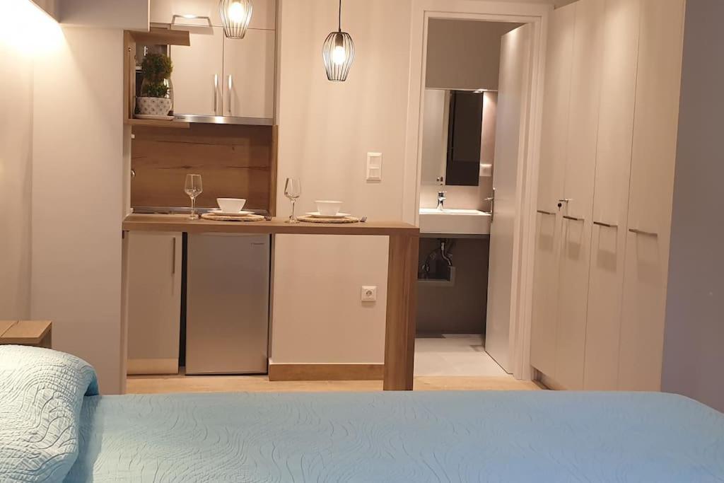 Stylish Studio Near Athens Hilton, Self Check-In! Exterior photo